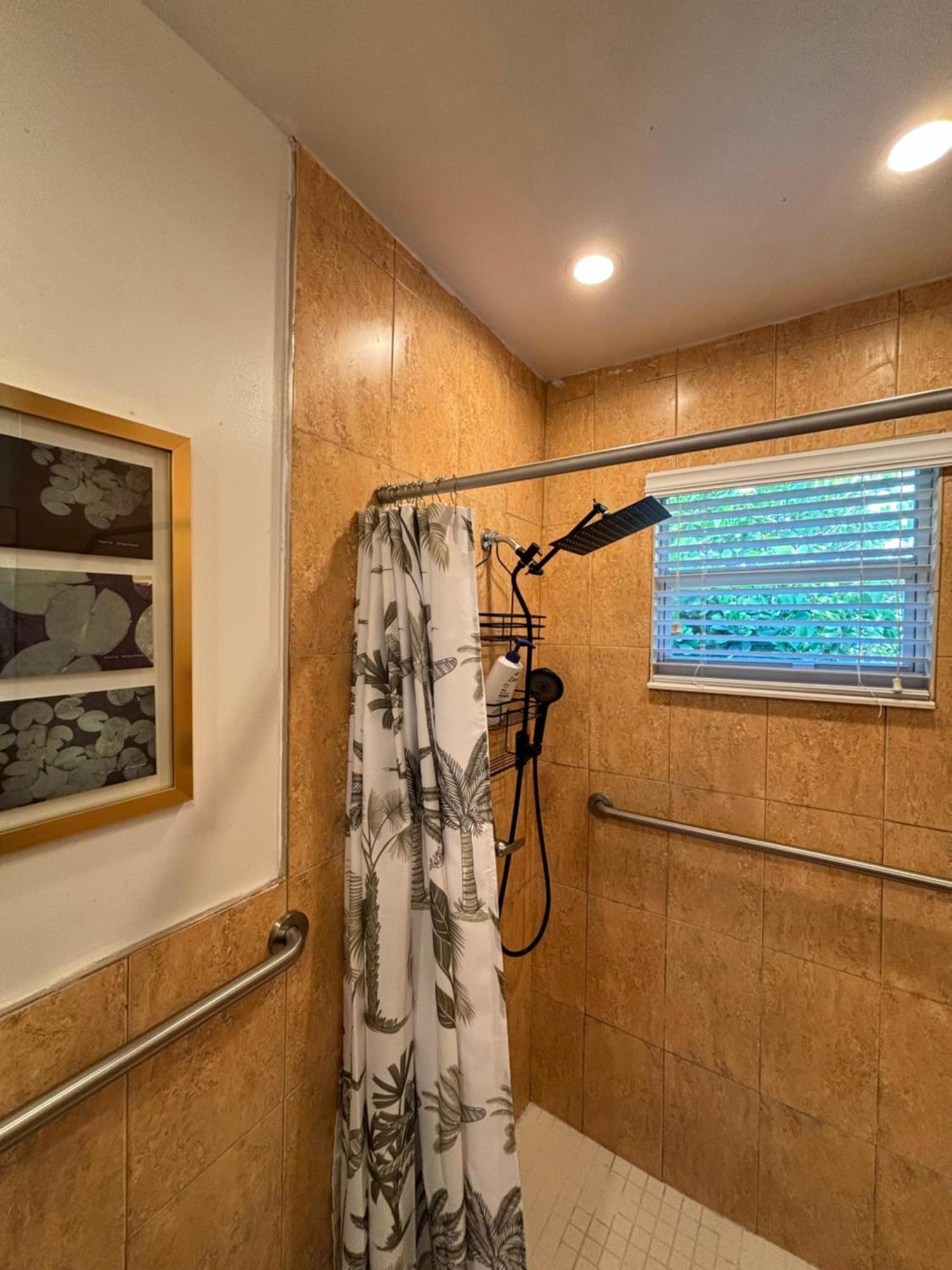 Deluxe Room In Best Location Miami In A 2 Bedrooms Unit - Parking, Laundry And Luggage Storage Екстер'єр фото