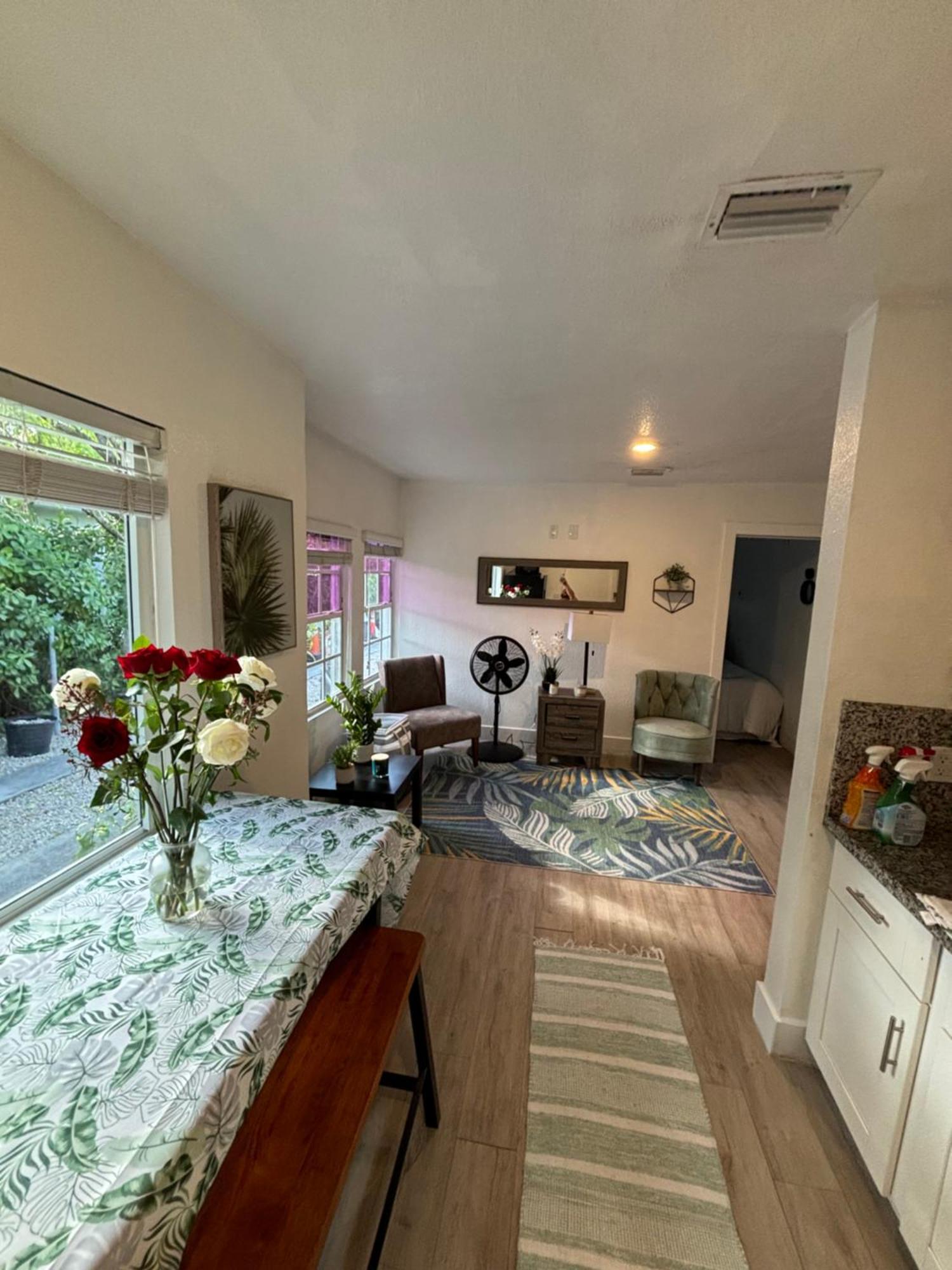 Deluxe Room In Best Location Miami In A 2 Bedrooms Unit - Parking, Laundry And Luggage Storage Екстер'єр фото
